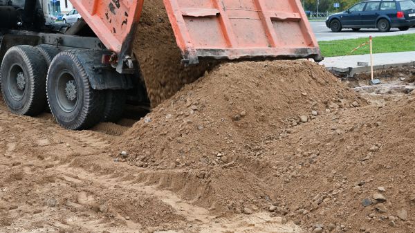 Dirt Delivery Service in Chesterfield