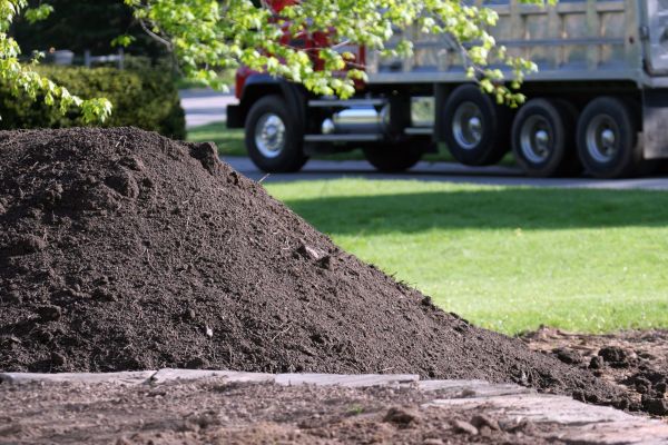 Yard Dirt Delivery in Chesterfield