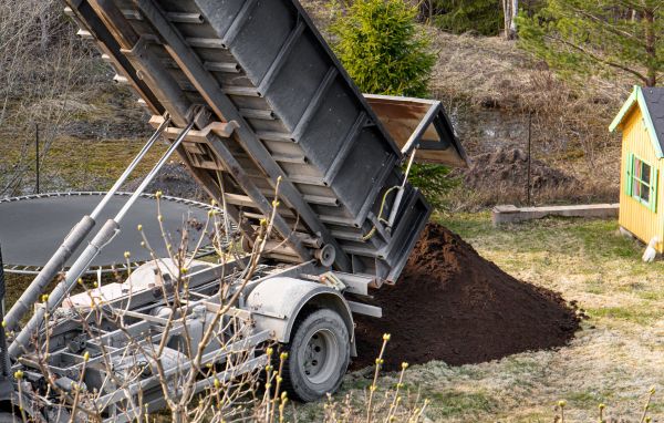 Yard Soil Delivery in Chesterfield