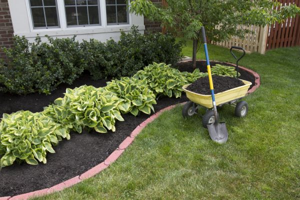 Landscape Mulching in Chesterfield