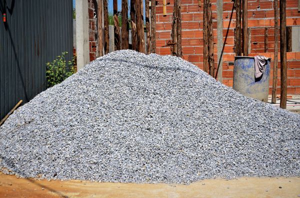 Stone Aggregate Delivery in Chesterfield
